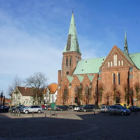 Ferienwohnung-Im-Speicher Meldorf Esterno foto