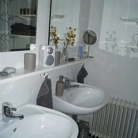 Ferienwohnung-Im-Speicher Meldorf Esterno foto